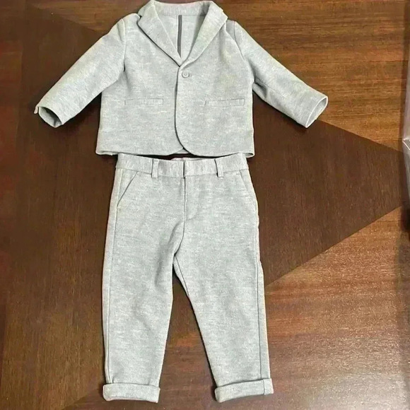 ZARA STRETCH SUIT JACKET AND PANTS - Picture 1 of 16